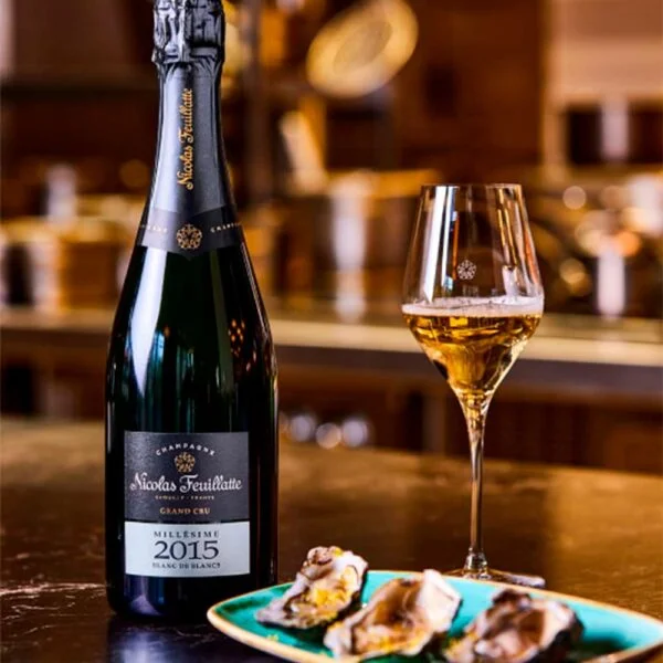 La Fine Bulle Maison de Champagne Nicolas Feuillatte Blanc de blancs millésime 2015 image 2