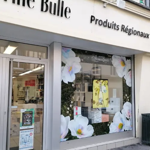 La Fine Bulle Caviste Epernay Qui sommes nous vitrine extérieure